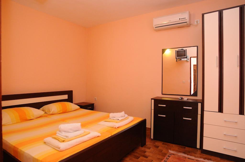 Vila Apartments Lidija Petrovac Habitación foto